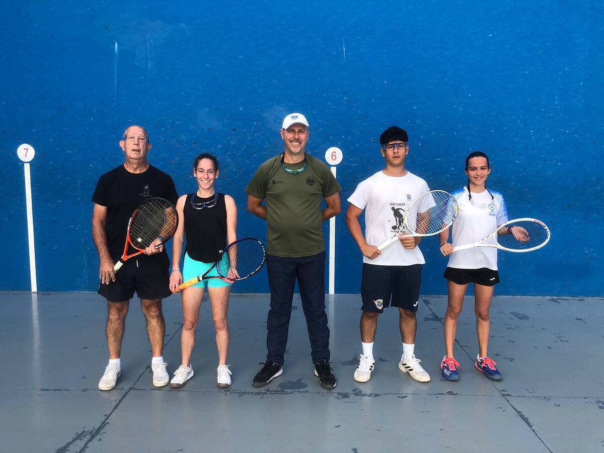 Frontenis Círculo de Amistad